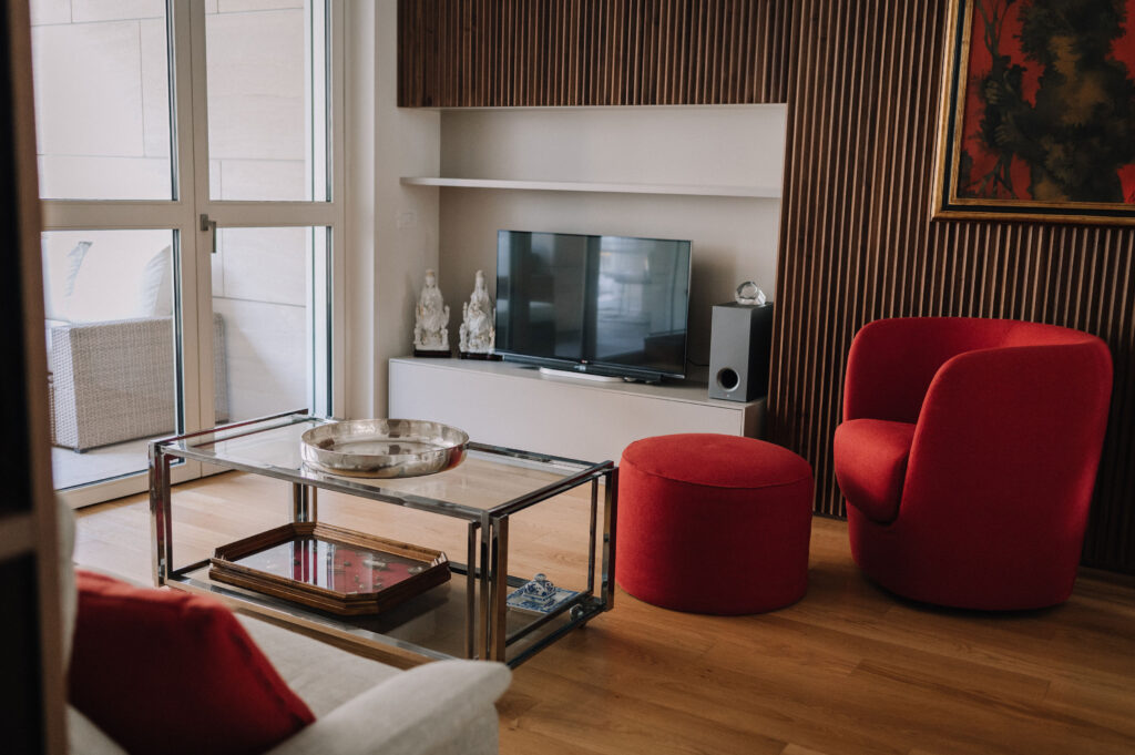 Soggiorno e sala da pranzo comunicanti, Residenza M